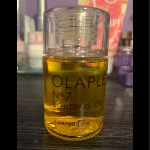 Olaplex No 7 hair oil